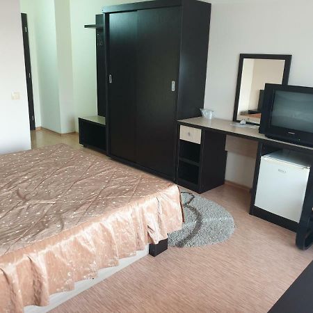 Pension Ambiance Ясси Екстер'єр фото