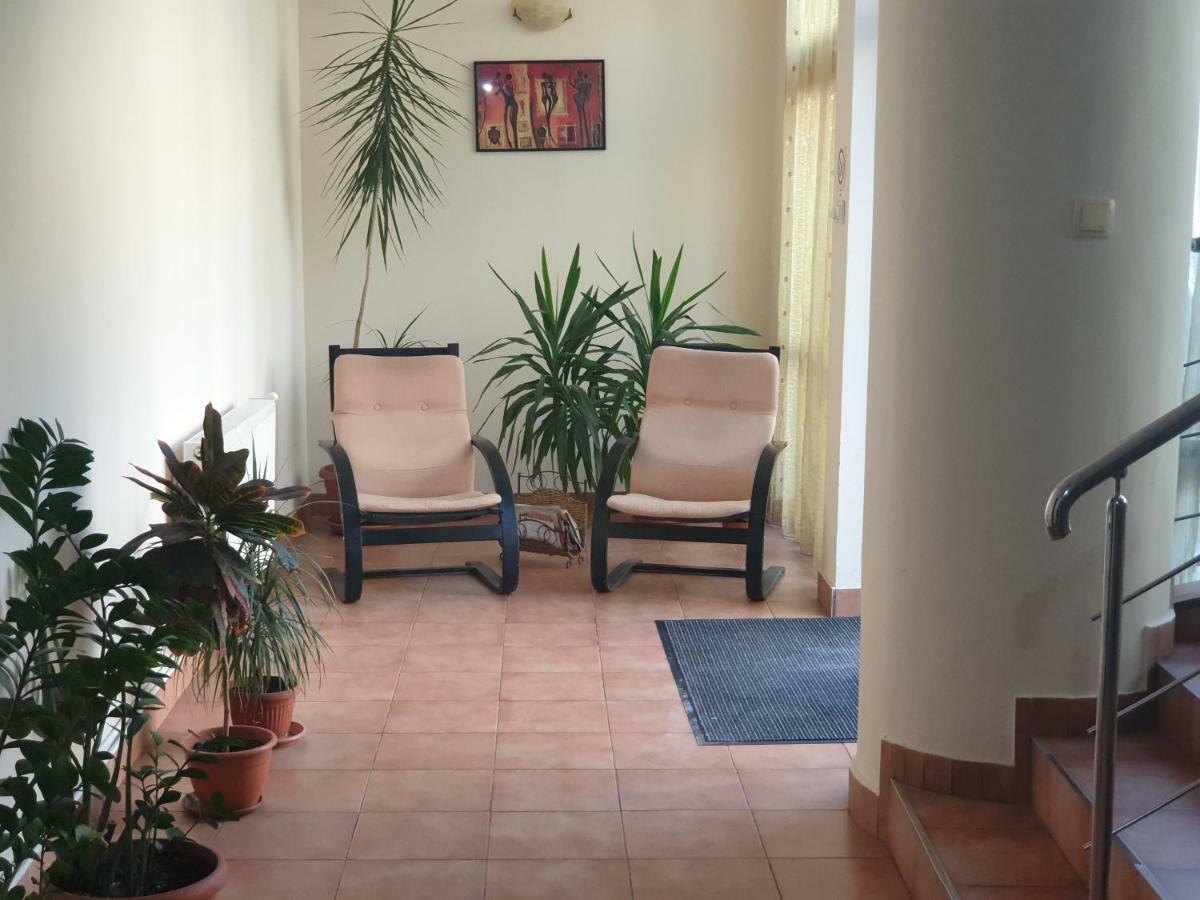 Pension Ambiance Ясси Екстер'єр фото